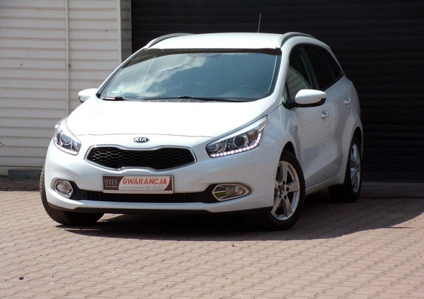 Kia Ceed cena 43900 przebieg: 173000, rok produkcji 2015 z Bełchatów małe 667